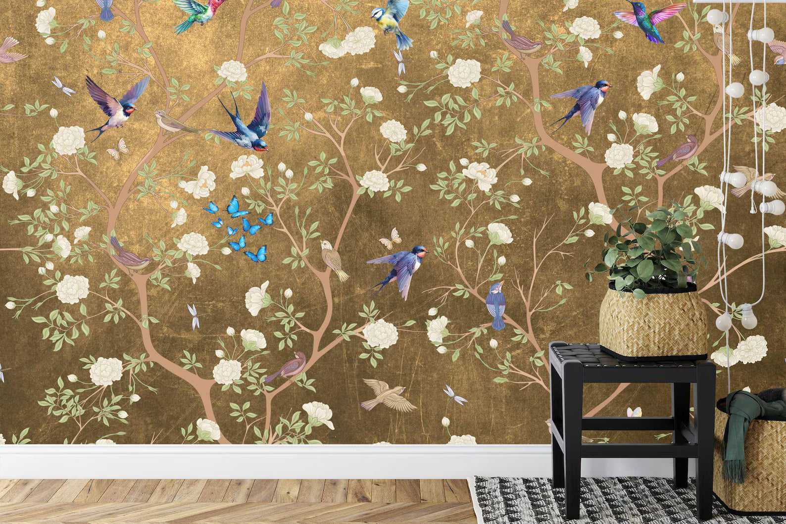 Chinoiserie Wallpaper Mural: Vintage Flowers, Birds