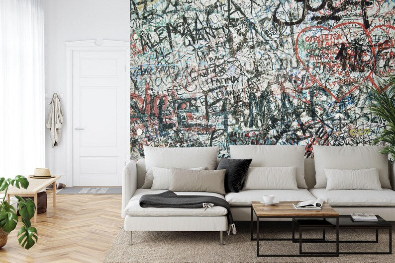 Verona, Italy, Graffiti Wall Mural, Juliet's House Lovers Messages