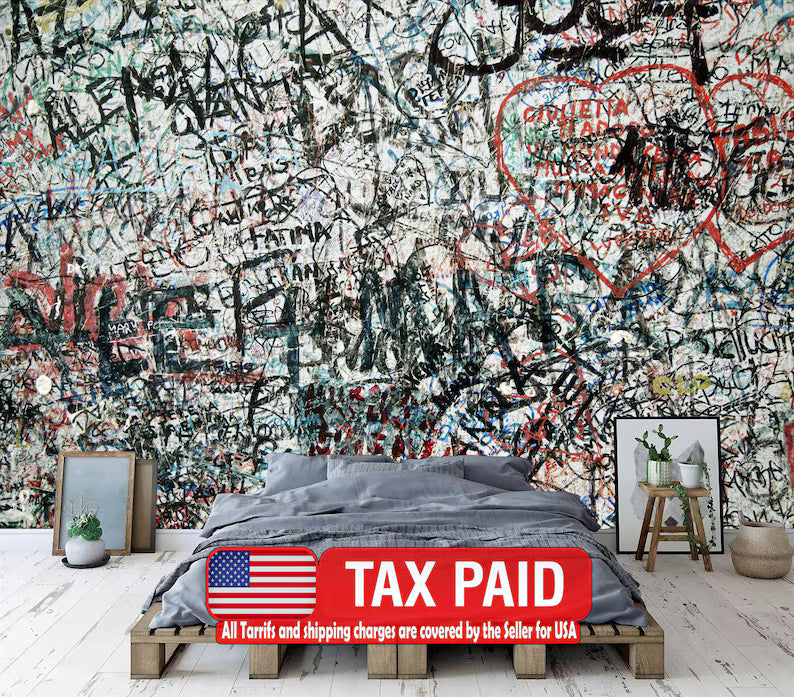 Verona, Italy, Graffiti Wall Mural, Juliet's House Lovers Messages